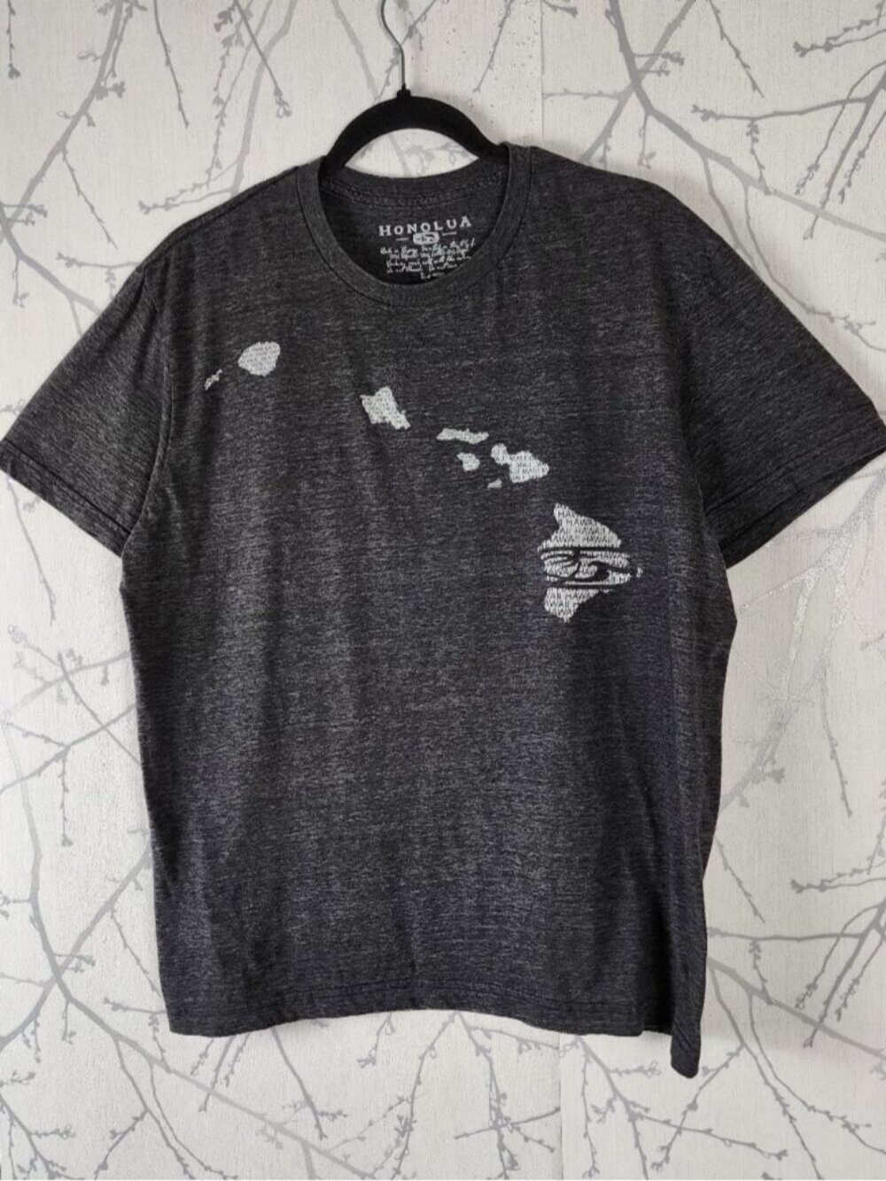 Honolua Gray Cotton Blend Hawaiian Islands Print Crewneck T-Shirt